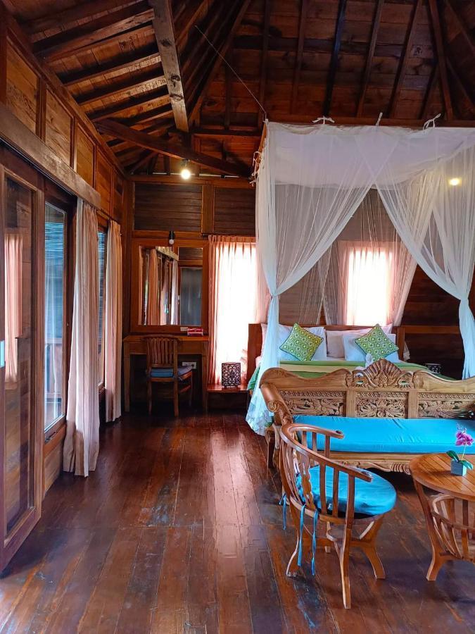 Shivananda Antique By Eps Ubud